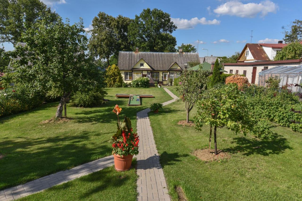 Villa Vasarnamis Zarasuose à Zarasai Extérieur photo